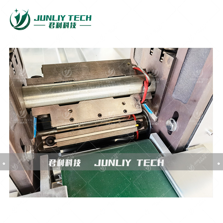 Semi-Automatic Peanut Bar Pillow Packing Machine