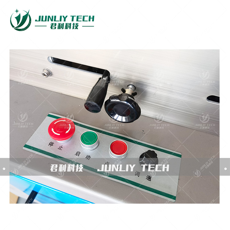 Semi-Automatic Peanut Bar Pillow Packing Machine