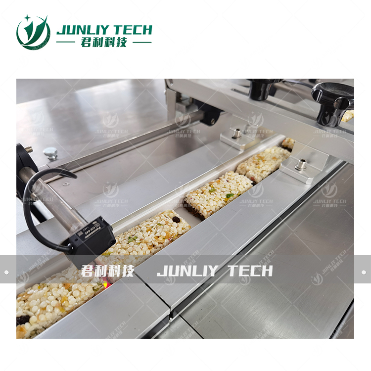 Large Capacity Automatic Cereal Bar Packaging Machine