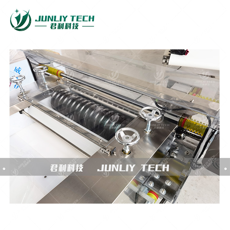 Automatic Peanut Candy Bar Servo Cutting Machine